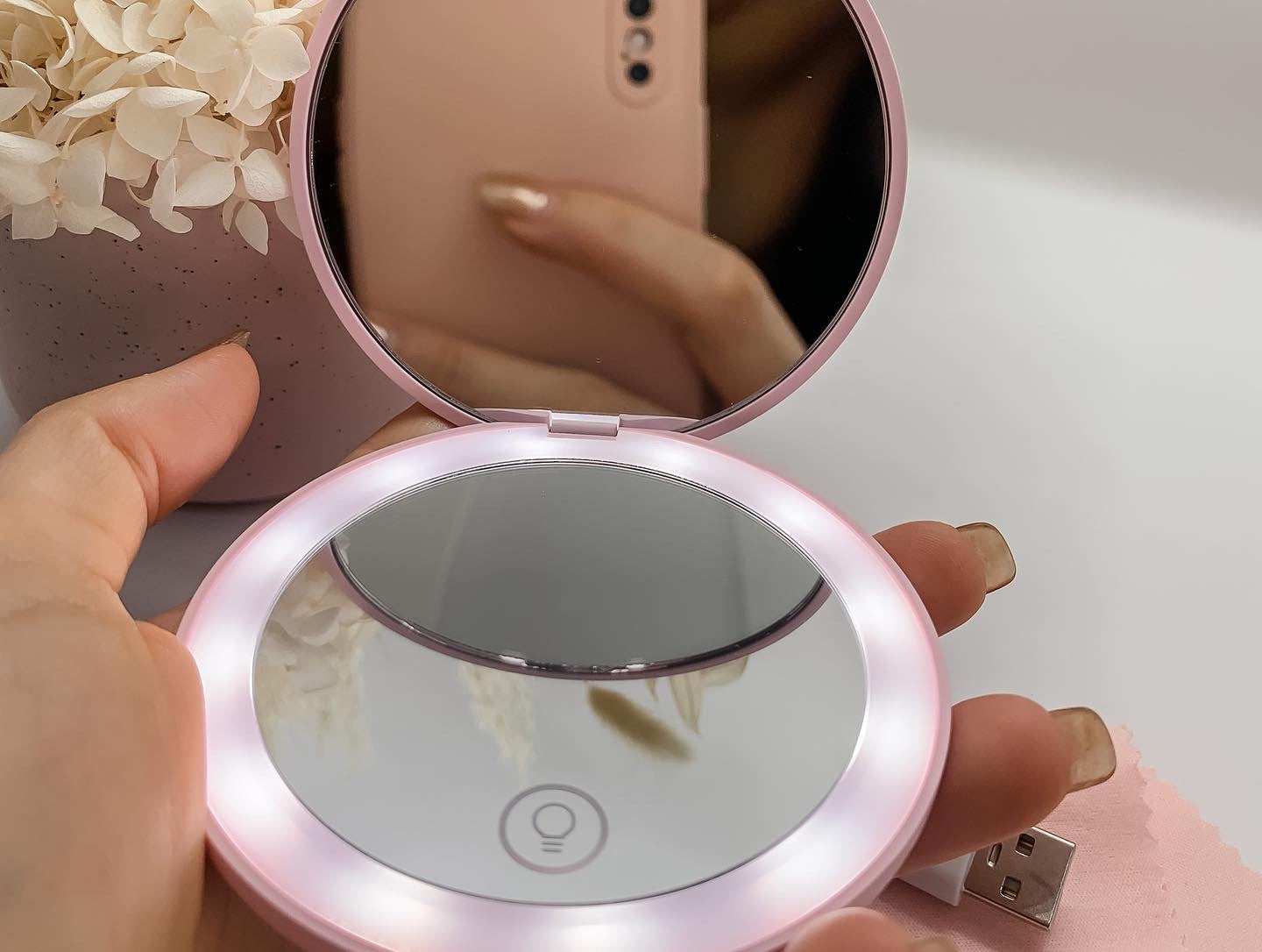Personalised LED Compact Mirror